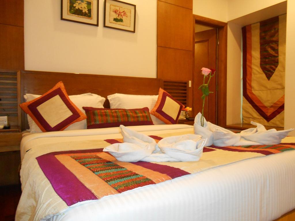 Hotel Walson Spa'O'Tel Kolkata Rom bilde