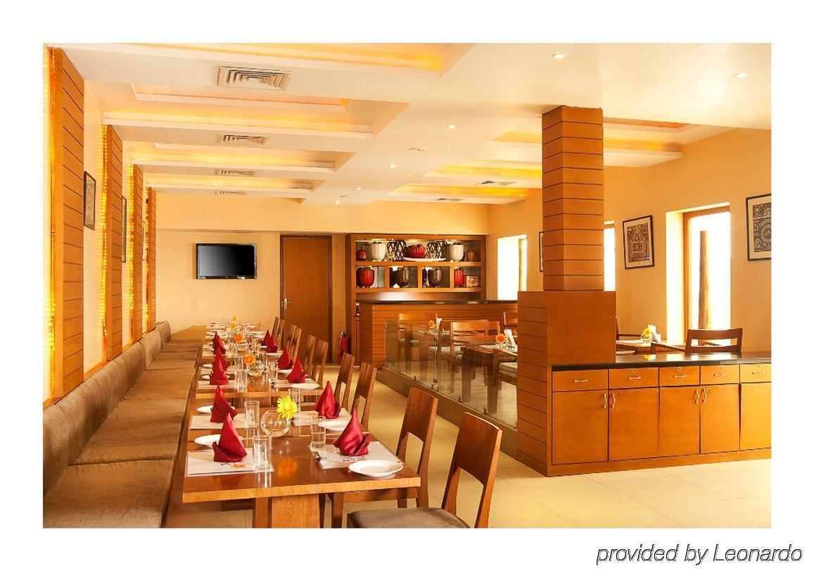 Hotel Walson Spa'O'Tel Kolkata Restaurant bilde